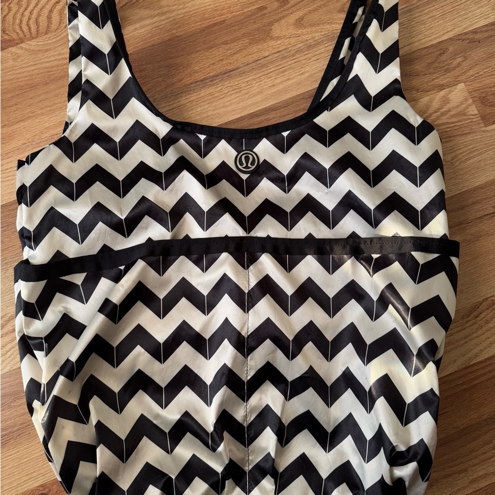 Lululemon Black and White Chevron Tote